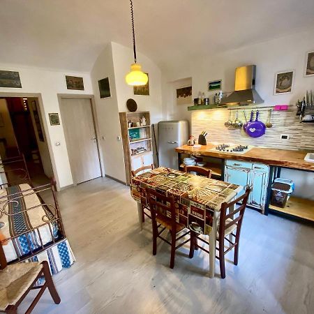 Appartamento In Tranquillo Borgo Vicino Al Centro Turín Exterior foto