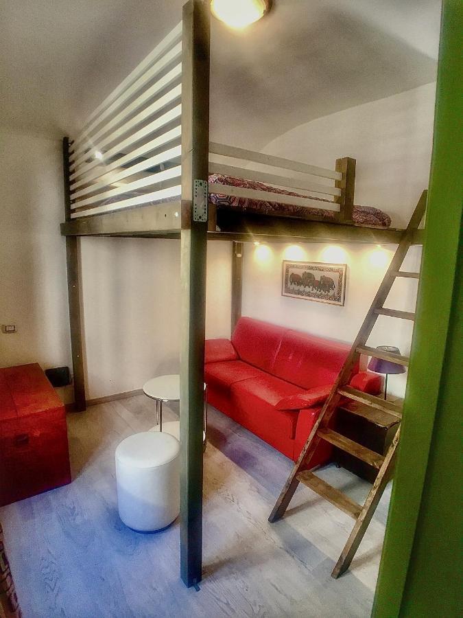 Appartamento In Tranquillo Borgo Vicino Al Centro Turín Exterior foto